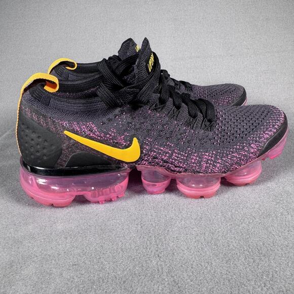Nike Air VaporMax Flyknit 2 Shoes Air Max Womens Size 5 Black Pink 942843-008 - Picture 2 of 7